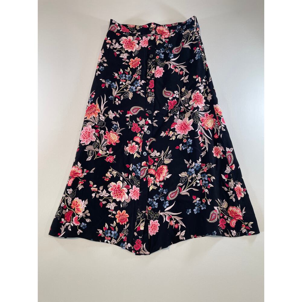 LOFT Black Floral Long Flare Skirt – Size Small